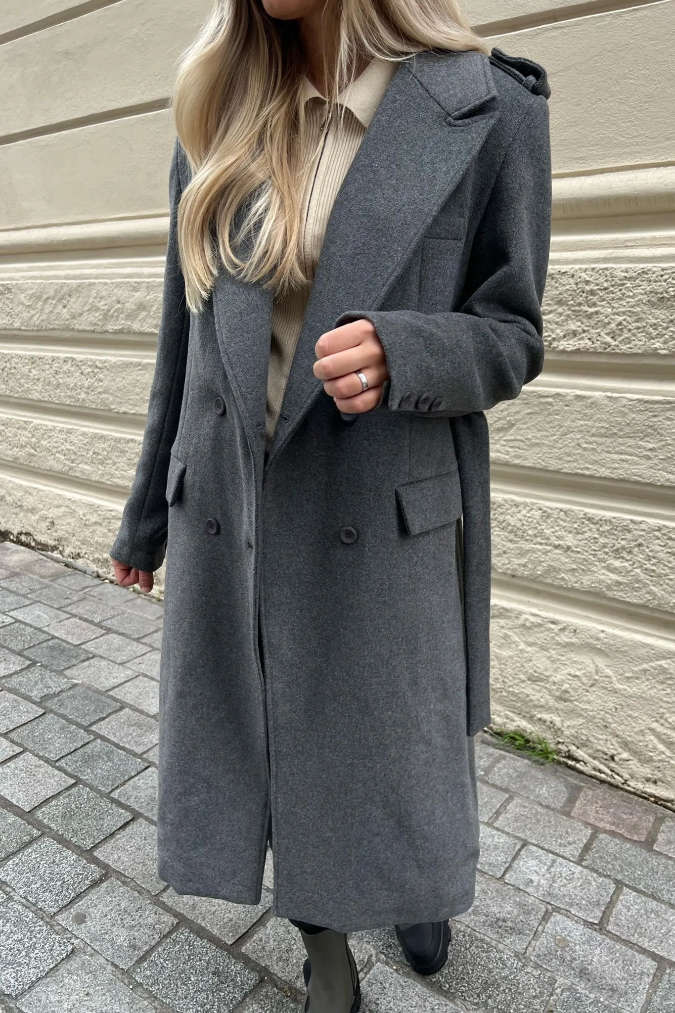 AlicaIC Uldjakke - Mørk Grå